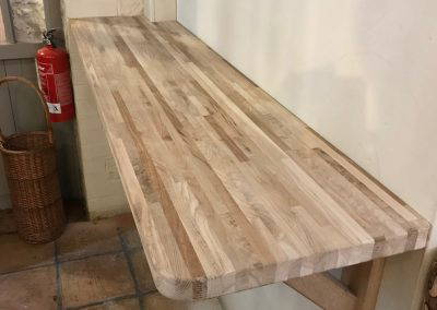 Oak coffee bar laptop booth table